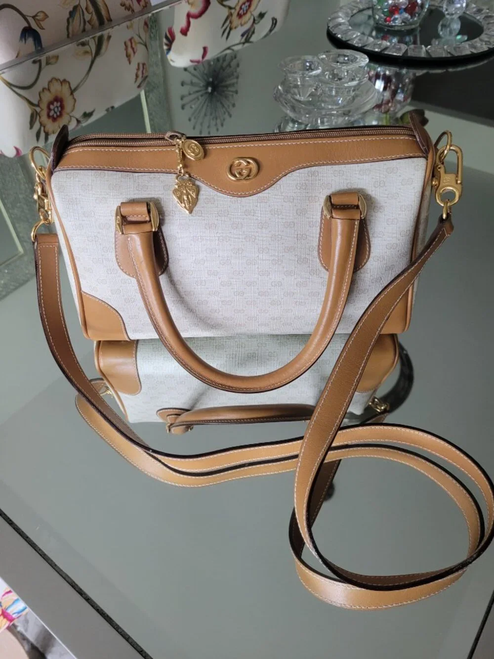 Gucci~Very Rare~White Micro GG 70's~Hard to Find Bag~With Crossbody/Should Strap